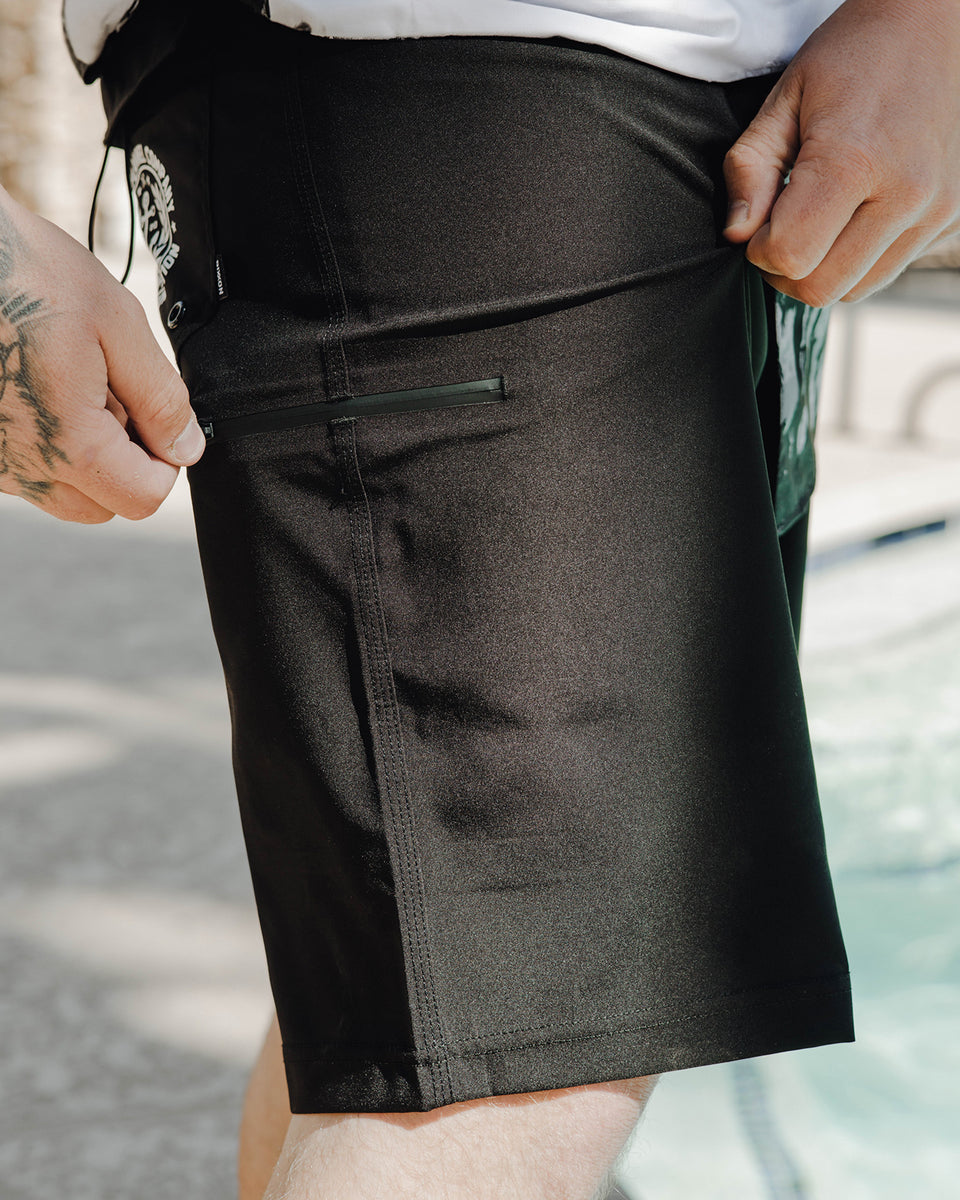 BLACK BOARDSHORT – Dixxon Canada