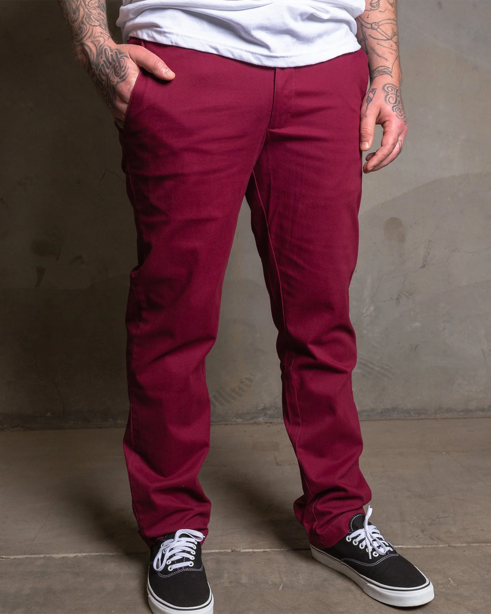 パンツ Supreme CHINO PANT BURGUNDY 30 Supreme Washed Herringbone Chino Pant (FW24) - $158