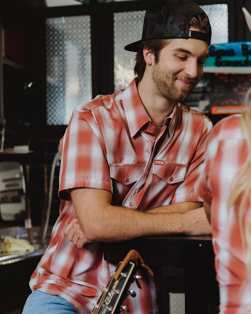 LUCKENBACH BAMBOO SHORT SLEEVE BUTTON UP - MENS