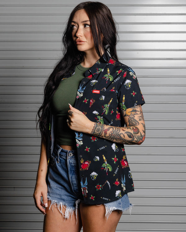 THE FLASHER PARTY SHIRT SHORT SLEEVE BUTTON UP - WOMENS