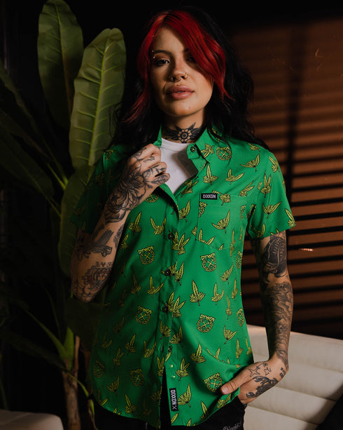 REEFER SHORT SLEEVE BUTTON UP - WOMENS