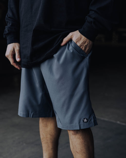 9" GYM SHORTS CHARCOAL - MENS