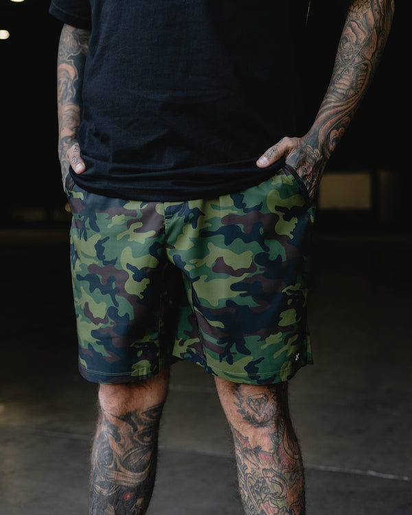 9" GYM SHORTS GREEN CAMO - MENS
