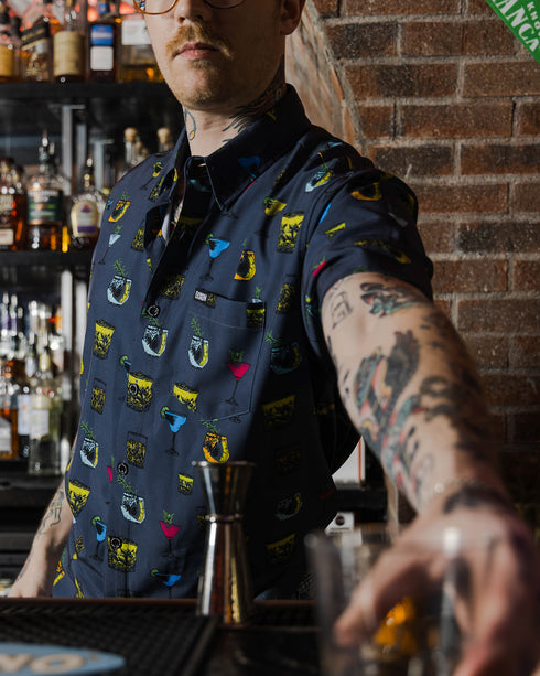 HAPPY HOUR  SHORT SLEEVE BUTTON UP - MENS