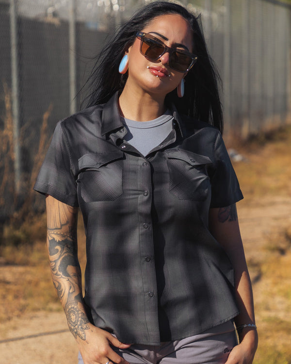 THE ALLEY BAMBOO SHORT SLEEVE BUTTON UP - WOMENS