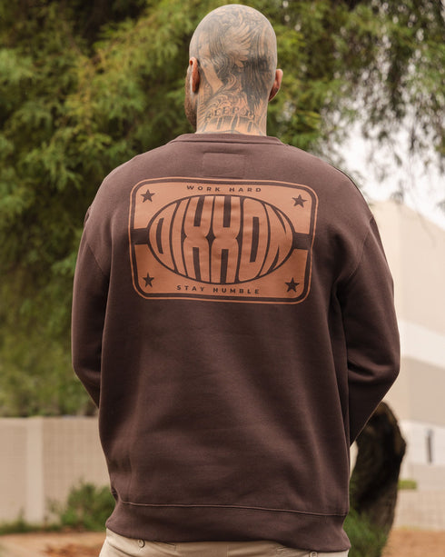TAN NAMEPLATE CREWNECK SWEATSHIRT BROWN - MENS