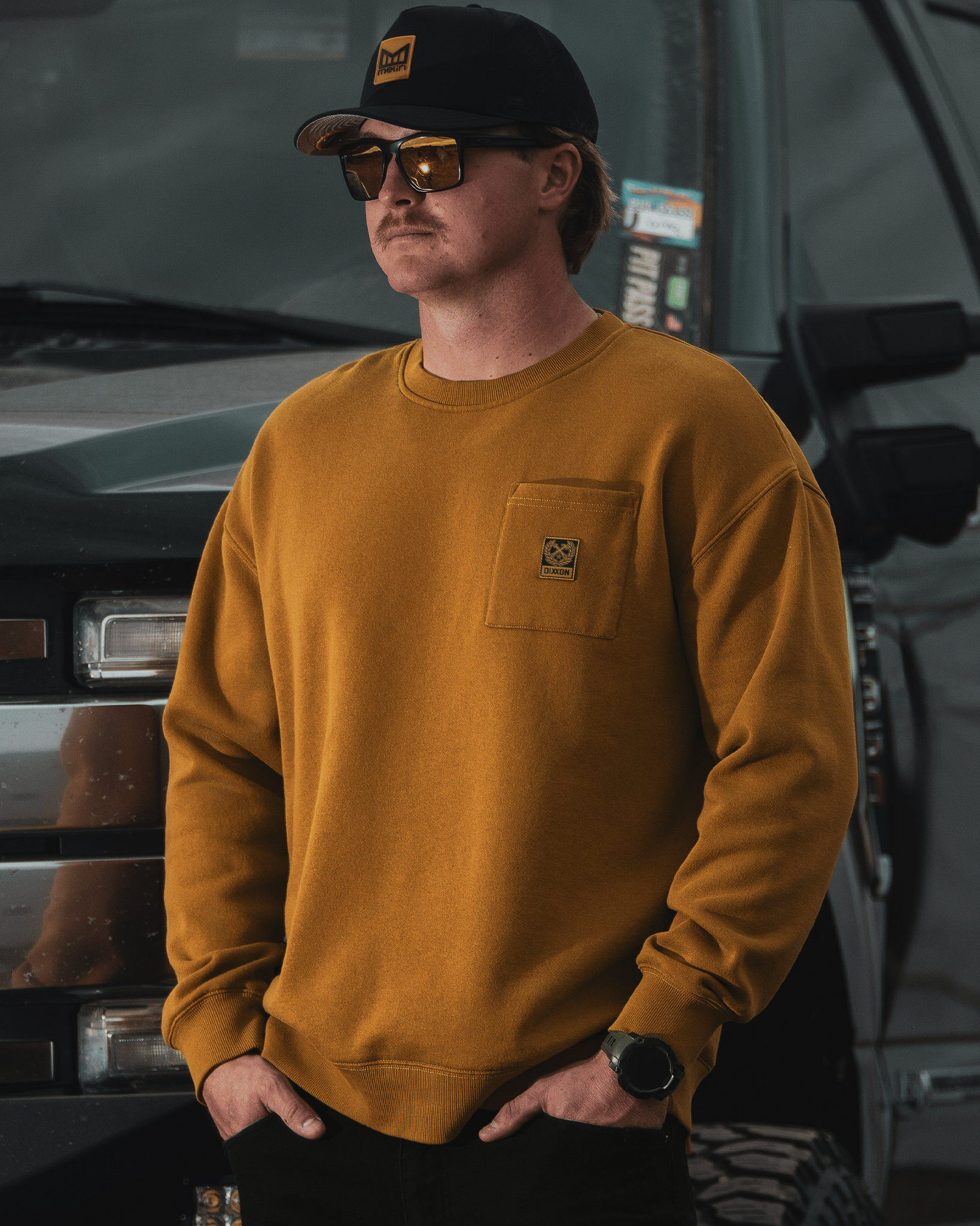 POCKET CREWNECK CAMEL- MENS – Dixxon Canada