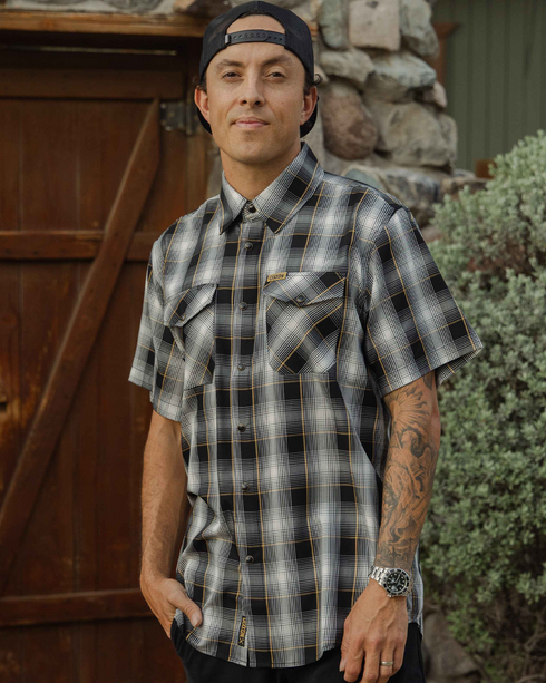GOLD LINE BAMBOO SHORT SLEEVE BUTTON UP - MENS
