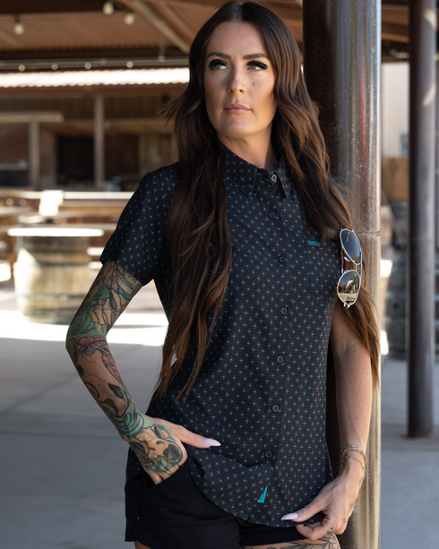 HIGH DESERT PARTY SHIRT SHORT SLEEVE BUTTON UP - WOMENS