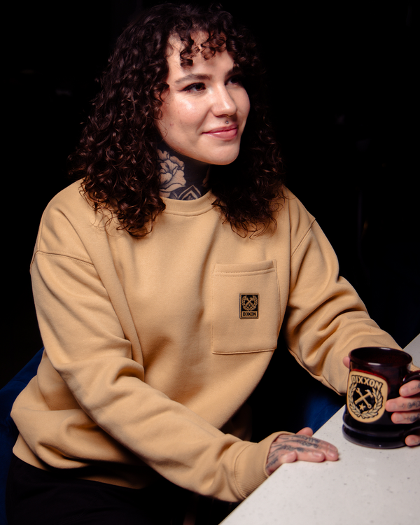 POCKET CREWNECK KHAKI - WOMENS
