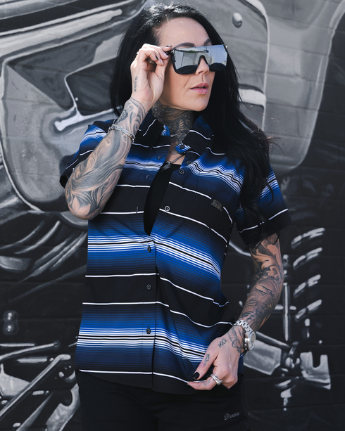 LOW LOW BLUE PARTY SHIRT SHORT SLEEVE BUTTON UP - WOMENS