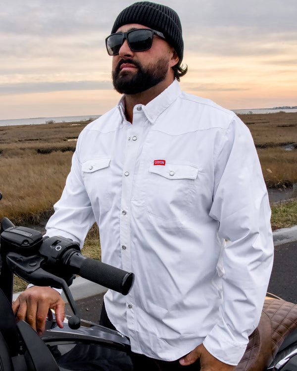 OUTDOORSMAN PERFORMANCE LONG SLEEVE BUTTON UP - WHITE