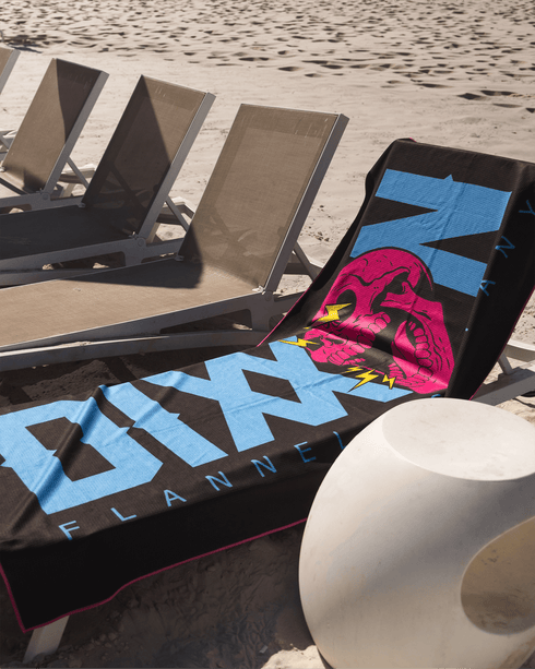 PINK BOLT QUICK DRY BEACH TOWEL