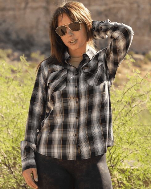 GOLD LINE BAMBOO LONG SLEEVE BUTTON UP - WOMENS